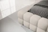ŁÓŻKO DIZZLA 160X200 TKANINA ROYAL 18 ARANŻACJA DETALE TAPICERKA.webp