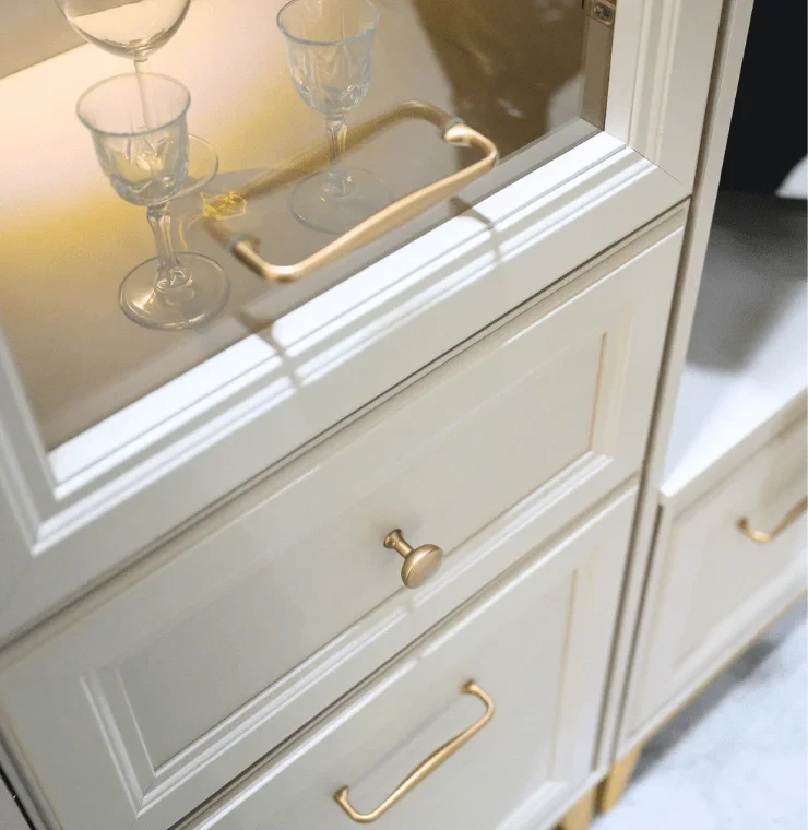 WINDSOR ARANŻACJA DETALE KASZMIR CASHMERE WITRYNA.webp