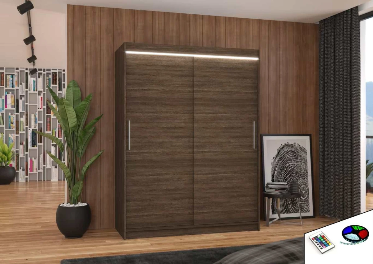 Nowoczesna Szafa Orzech Ciemny przesuwna Denver 150 cm w salonie wersja z oświetleniem LED