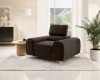 fotel-laurence-nube22-brazowy-aranzacja2.webp