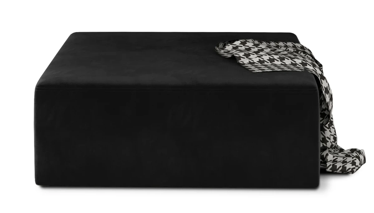 Kelim_pufa-podnóżek-kwadratowa-welurowa-tkanina matt velvet 99-czarna.webp