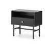 Zdjęcie Prezentujące Czarny Stolik Nocny BELO 55 cm do Sypialni