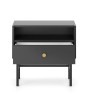 Zdjęcie Prezentujące Wnętrze Czarnego Stolika Nocnego BELO 55 cm do Sypialni