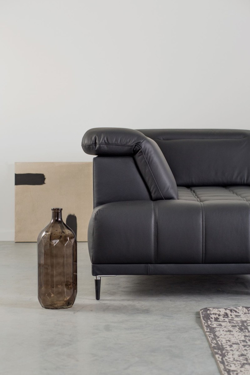 Narożnik Focus L W Skórze Naturalnej Detale Szczegóły Czarna Noga.jpg