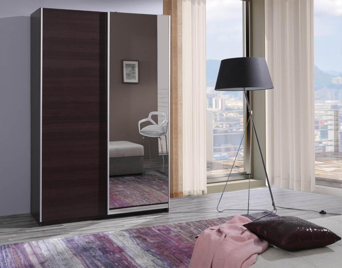 Szafa Przesuwna FIFI Szerokość 135 cm Wysokość 211 cm Kasztan Wenge  Front Lustro Dwudrzwiowa Nowoczesna Do Sypialni Pokoju Garderoba Drzwi Przesuwne.jpg