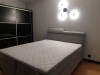 Łóżko KANO 160 X 200 Do Sypialni Tkanina AUSTIN 18 Materac Bonel Pocket Nakładka Top Wysoka Metalowa Czarna Noga Styl LOFT Regulowany Zaglówek(3).jpg