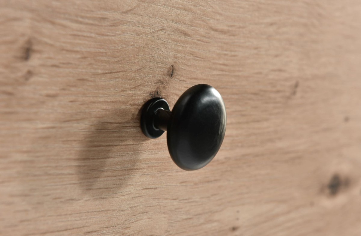 System Mebli KALI Detale Uchwyt Metalowy Czarny.jpg