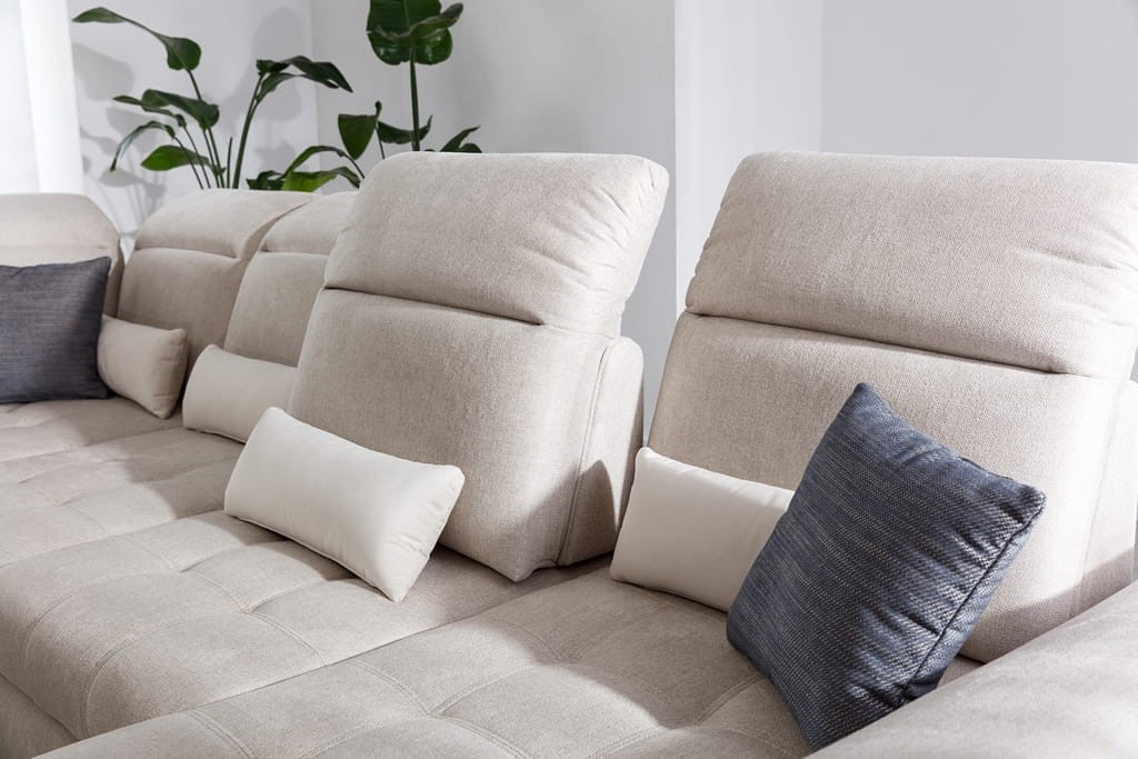 Zdjęcie Prezentujące Regulowane Oparcie w Narożniku GIOVANI MINI