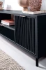 Szafka RTV STYLE 3 Szerokość 135 cm Kolor Granatowy Ryflowany Front Detale Metalowa Czarna Noga.webp