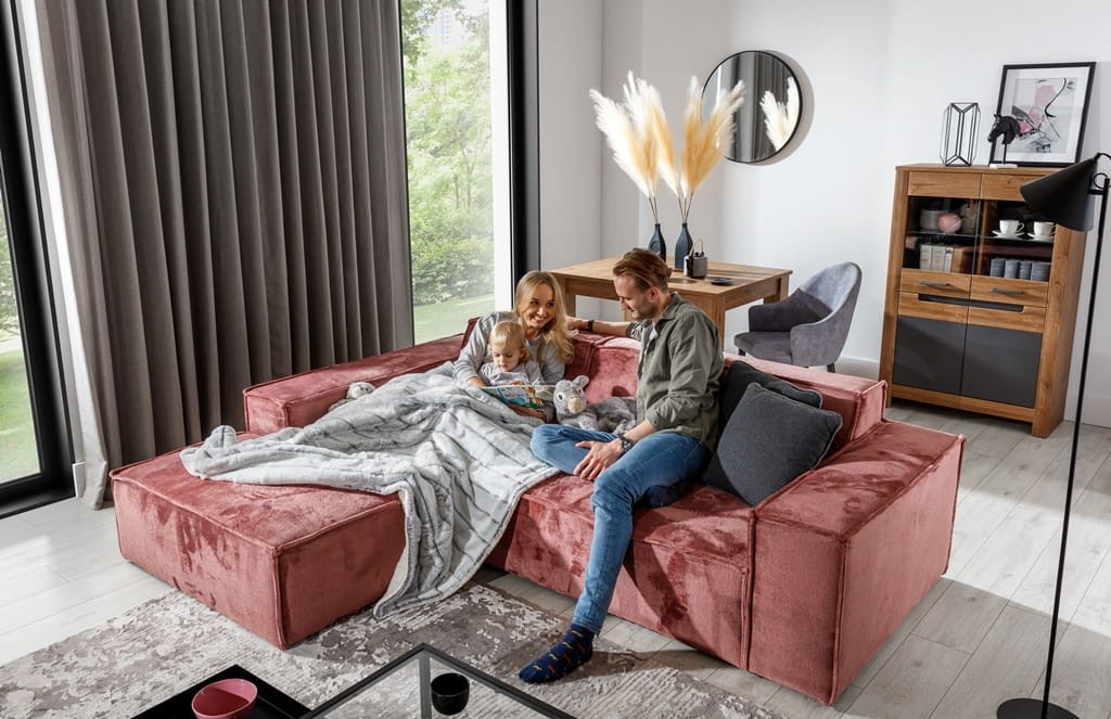 Zdjęcie Prezentujące Funkcjonalny Narożnik FONDY 251 cm Modułowy w Aranżacji Salonu