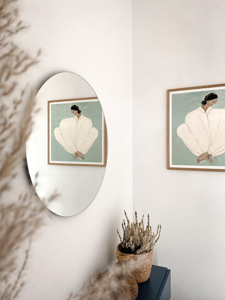 Lustro COLOURS okrągłe CS8 Nowoczesna Do Sypialni Do Salonu Przestronna Pojemna Półki Książki