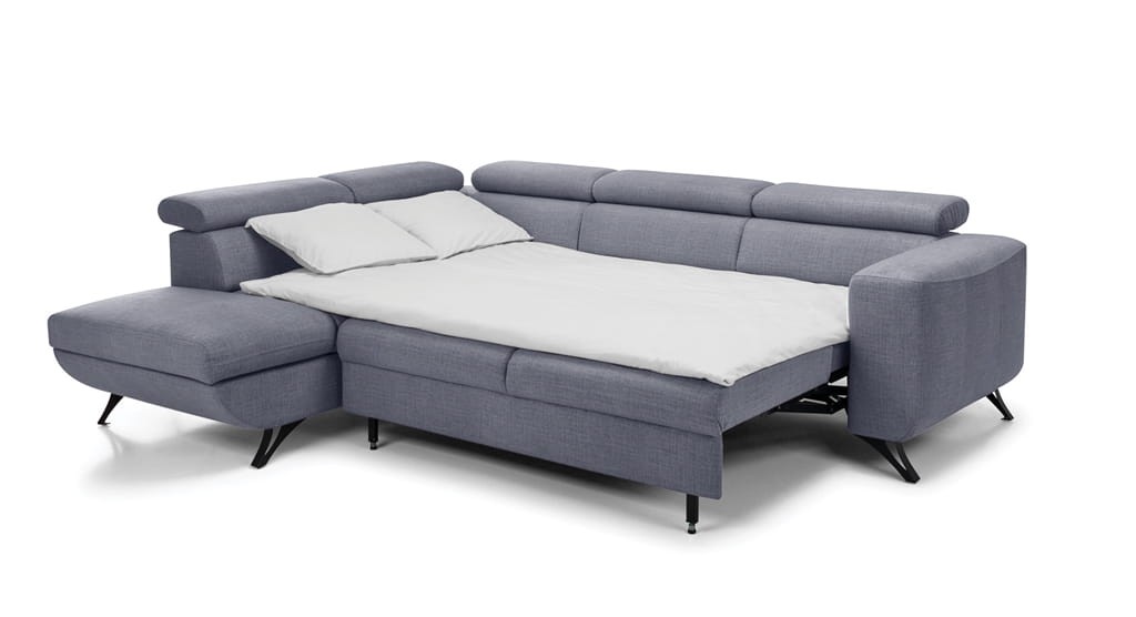 Zdjęcie Prezentujące Rozłożoną Funkcję Spania w Nowoczesnym Narożniku ARATTA 265 cm z Regulowanymi Zagłówkami