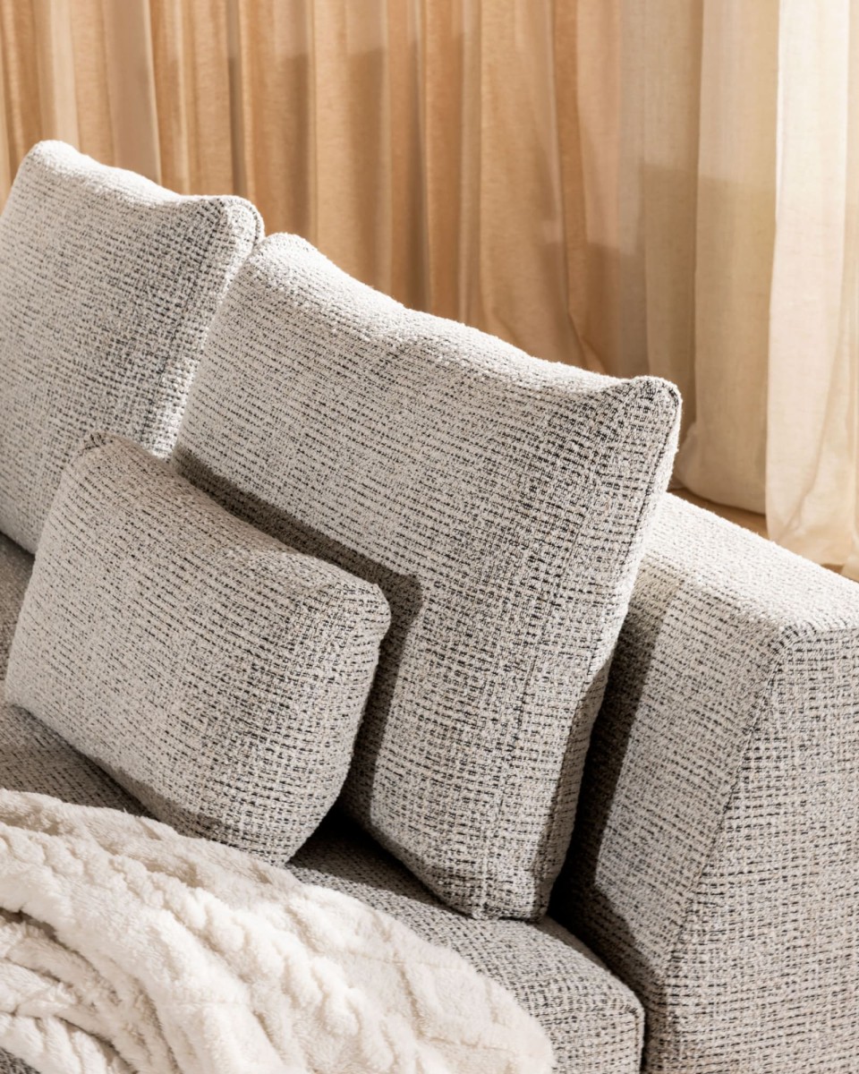 Dwuosobowa Sofa BASTIA 2P Modułowa 1,5BL+PANEL+1,5BP 290 cm Zdjęcie Prezentujące Poduszkę