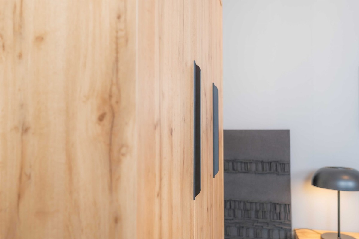 DETALE HALLE S 24N0NG_1b.jpg