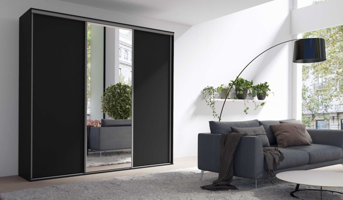 szafa CZARNY ARANŻACJA Z LUSTREM.jpg