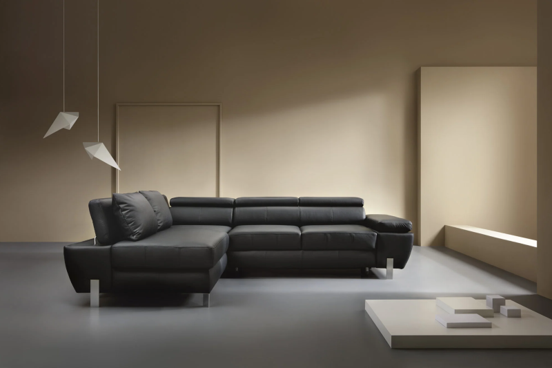 MOLINA MINI SKÓRA ARANŻACJA FRONT.png