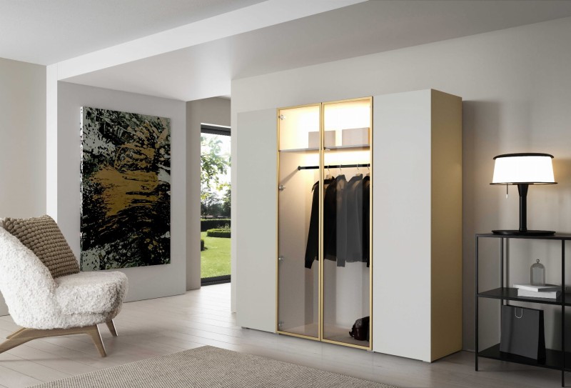 szafa 2m front gładki kaszmir szklo złota ramka .jpg